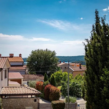Regi Villa Medolino