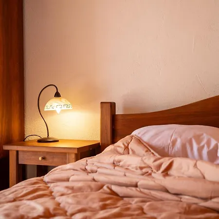 Regi ヴィラ メドゥリン