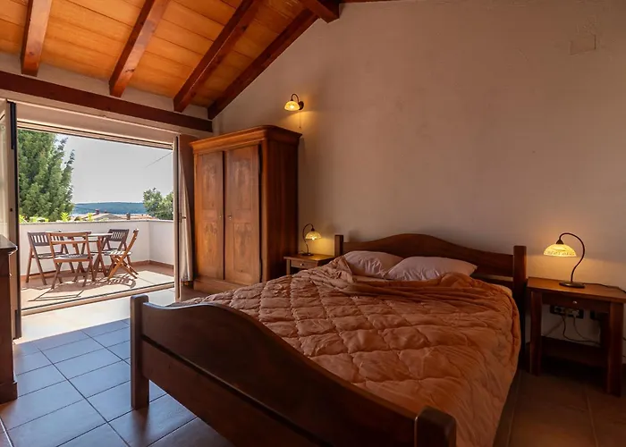 Regi Μεντουλίν