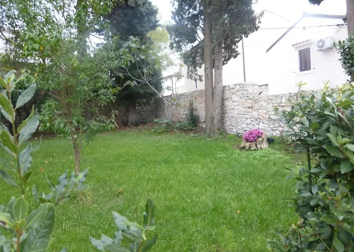 Regi Μεντουλίν